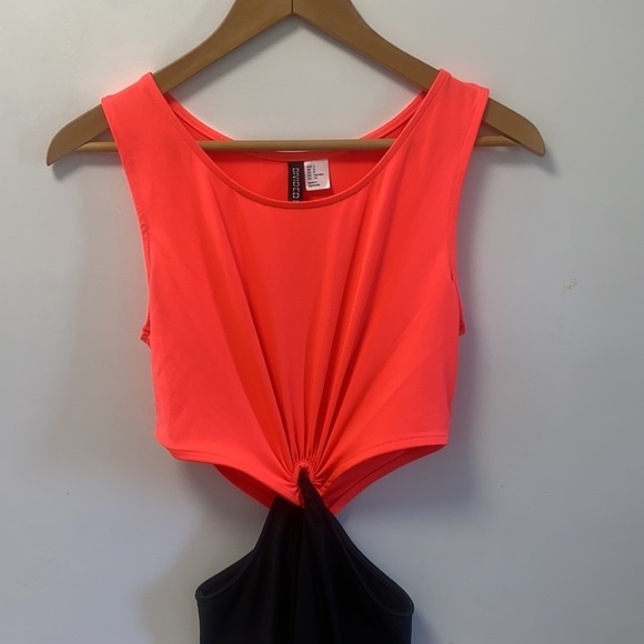 Divided By H&M Cutout Woman Dress Size S - Picture 3 of 8